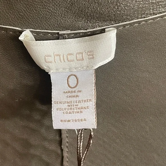 NWT Chico’s Leather Reversible Sze 0 Snakeskin - Picture 4 of 10